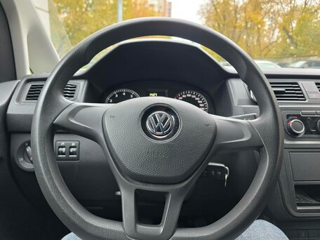 2019 Volkswagen Caddy, белый, 1800000 рублей, вид 3