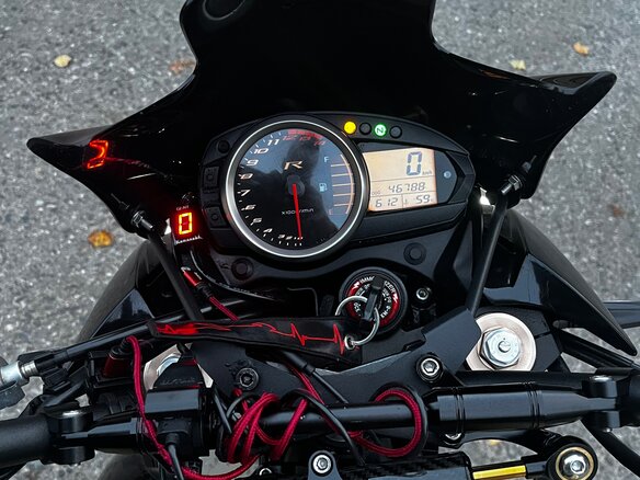 2012 Kawasaki Z 750, чёрный, 589999 рублей - вид 2