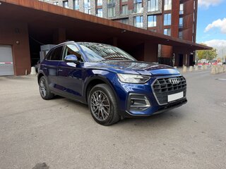 2021 Audi Q5 45 TFSI II (FY) Рестайлинг, синий, 4500000 рублей, вид 3