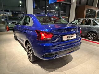 2026 Lada (ВАЗ) Iskra, синий, 1367000 рублей, вид 4