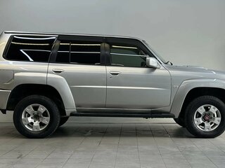 2007 Nissan Patrol V (Y61) Рестайлинг, серебристый, 1200000 рублей, вид 4