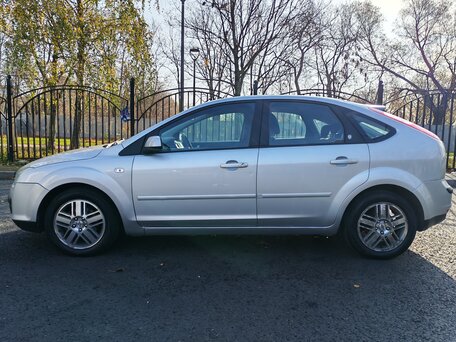 2006 Ford Focus II, серебристый, 555000 рублей, вид 2