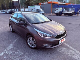2013 Kia Ceed II, коричневый, 1050000 рублей, вид 3