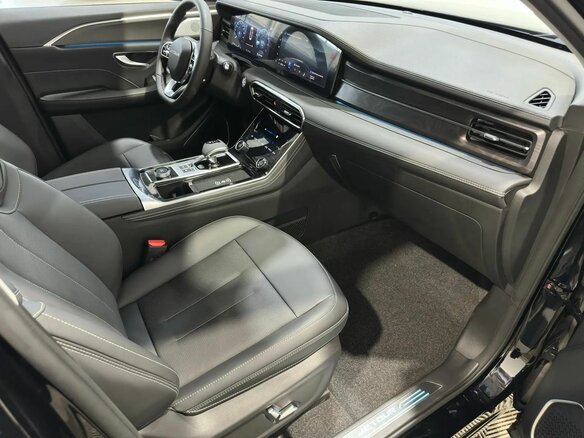 2026 Jetour X90+, чёрный - вид 16