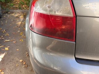 2002 Audi A4 II (B6), белый, 500000 рублей, вид 2
