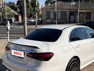 2020 Mercedes-Benz E-Класс 220 d V (W213, S213, C238) Рестайлинг, белый, 4000000 рублей, вид 3