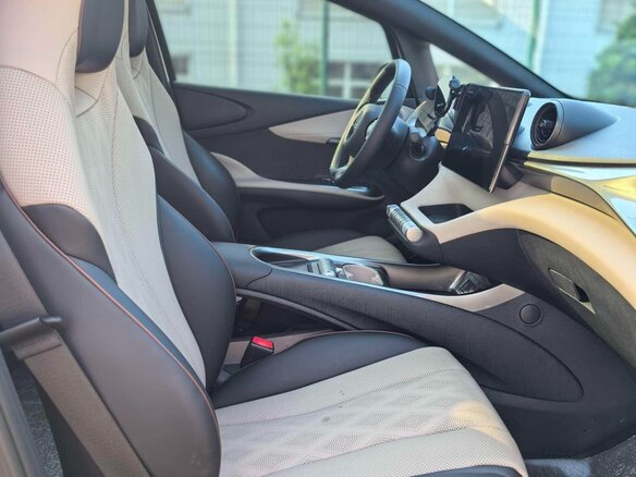 2024 BYD Dolphin 44.9 kWh I, белый, 1250000 рублей - вид 9