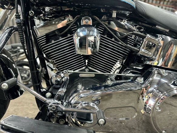 2010 Harley-Davidson Fat Boy, чёрный, 990000 рублей - вид 26