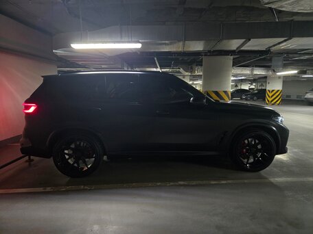 2021 BMW X5 M Competition III (F95), чёрный, 11600000 рублей, вид 5
