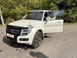2015 Mitsubishi Pajero IV Рестайлинг 2, белый, 2650000 рублей, вид 3