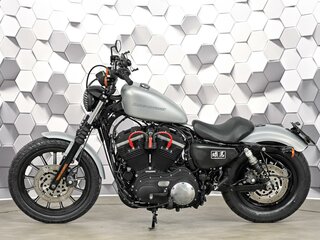 2009 Harley-Davidson Sportster 883, серебристый, 597000 рублей, вид 4