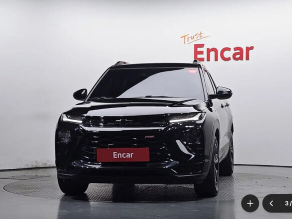 2022 Chevrolet TrailBlazer III, чёрный, 1898520 рублей