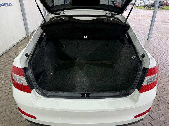 2014 Skoda Octavia III (A7), белый, 844000 рублей - вид 8