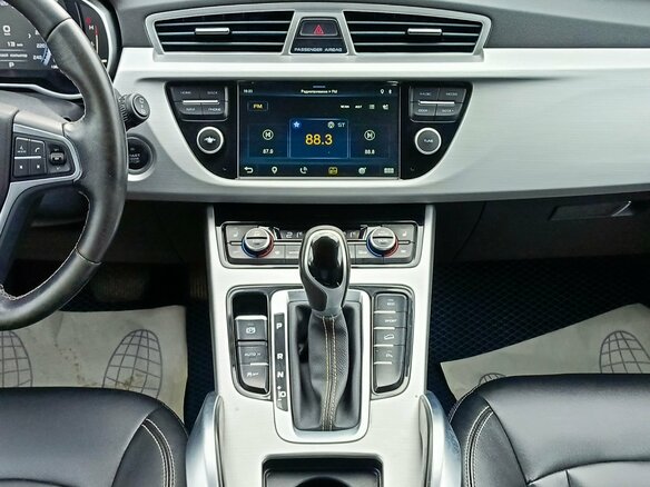 2018 Geely Atlas I, серый, 1299995 рублей - вид 22