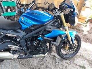 2013 Triumph Street Triple, синий, 540000 рублей, вид 3