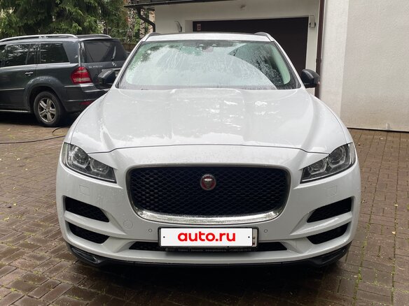 2016 Jaguar F-Pace I, белый - вид 3