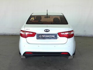 2013 Kia Rio III, белый, 770000 рублей, вид 5
