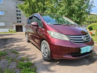 2010 Honda Freed I, красный, 1000000 рублей, вид 4