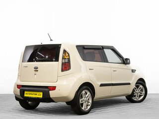 2010 Kia Soul I, бежевый, 849000 рублей, вид 4