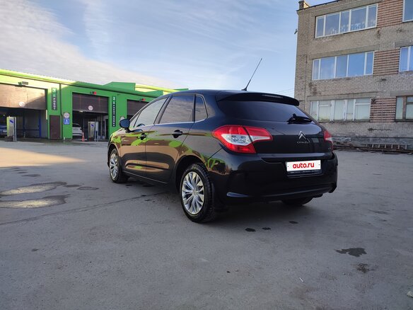 2011 Citroen C4 II, чёрный, 650000 рублей - вид 4