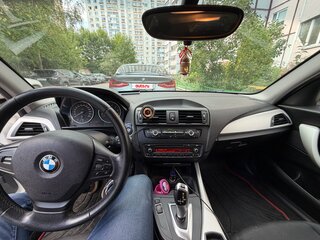 2013 BMW 1 серии 116i II (F20/F21), белый, 930000 рублей, вид 1