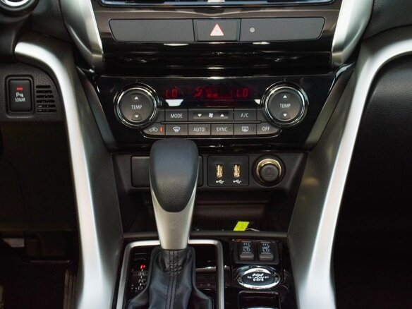 2026 Mitsubishi Eclipse Cross I Рестайлинг, белый, 3660000 рублей - вид 13