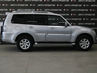 2011 Mitsubishi Pajero IV, серый, 1783000 рублей, вид 2
