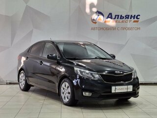 2015 Kia Rio III Рестайлинг, чёрный, 968000 рублей, вид 1