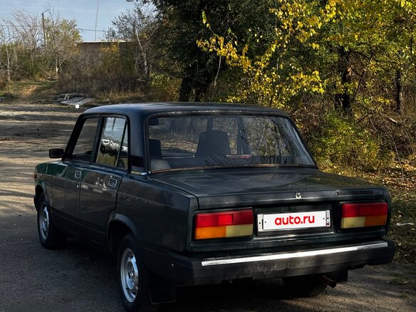 2008 Lada (ВАЗ) 2107, зелёный, 99999 рублей - вид 4