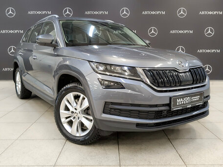 2021 Skoda Kodiaq I, серый, 3395000 рублей, вид 3