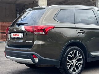 2016 Mitsubishi Outlander III Рестайлинг 2, коричневый, 1949999 рублей, вид 4