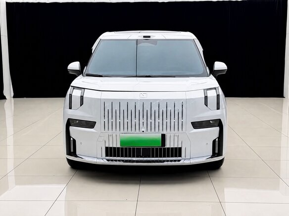 2026 Zeekr 009 I Рестайлинг, белый