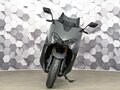 2021 Yamaha TMAX, серый, 999000 рублей - вид 4