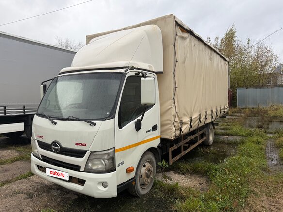 2012 Hino Series 300 (Dutro), белый, 1399000 рублей - вид 2