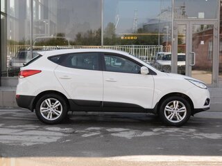 2012 Hyundai ix35 I, белый, 1400000 рублей, вид 4
