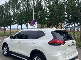 2022 Nissan X-Trail III Рестайлинг, белый, 1633000 рублей, вид 4