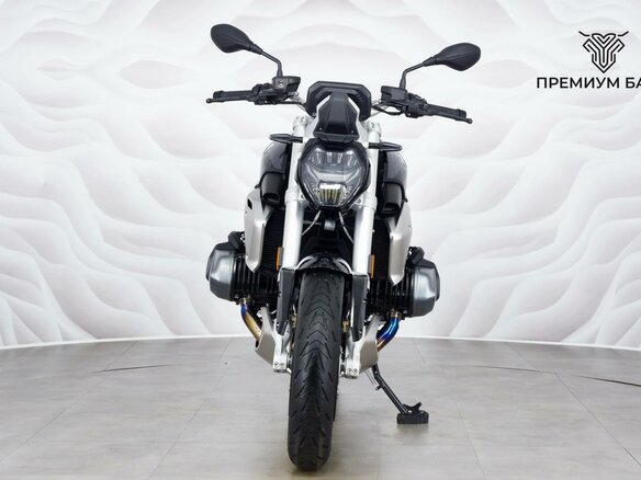 2024 BMW R 1250 R, чёрный, 1577000 рублей - вид 3