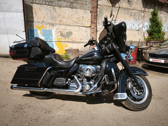 2008 Harley-Davidson Electra Glide, чёрный, 880000 рублей - вид 2
