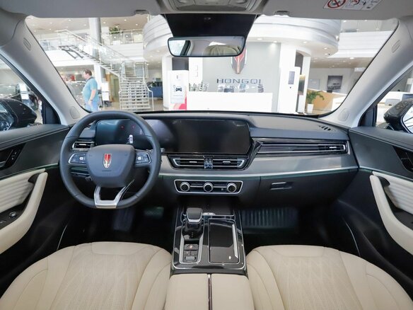 2026 Hongqi HS5 I Рестайлинг, чёрный - вид 15
