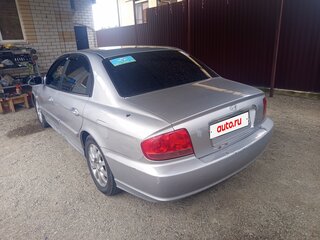 2005 Hyundai Sonata ТагАЗ IV (EF) Рестайлинг, серебристый, 300000 рублей, вид 4
