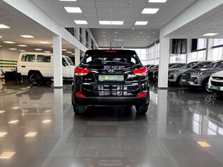 2014 Hyundai ix35 I Рестайлинг, чёрный, 1250000 рублей, вид 4