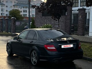 2012 Mercedes-Benz C-Класс 180 III (W204) Рестайлинг, чёрный, 1200000 рублей, вид 3