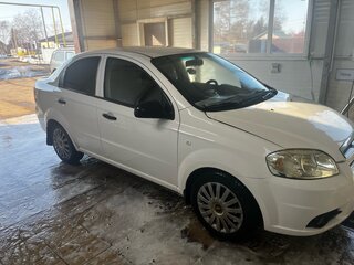 2008 Chevrolet Aveo I Рестайлинг, белый, 355000 рублей, вид 1
