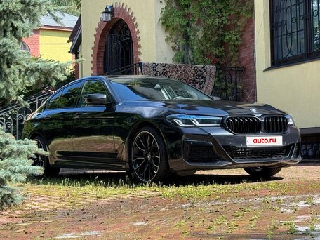 2018 BMW 5 серии 520d VII (G30/G31/G38), чёрный, 2850000 рублей, вид 5