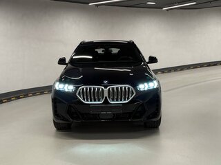 2025 BMW X6 40i III (G06) Рестайлинг, чёрный, 13850000 рублей, вид 2