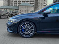 2021 Volkswagen Golf R VIII, чёрный, 4550000 рублей - вид 8