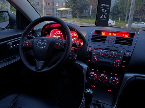 2010 Mazda 6 II (GH) Рестайлинг, чёрный, 795000 рублей - вид 11