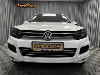 2013 Volkswagen Touareg II, белый, 1950000 рублей, вид 5