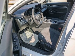 2024 Geely Emgrand II, белый, 1020000 рублей, вид 5