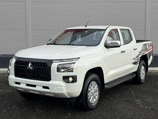 2025 Mitsubishi L200 VI, белый, 4850000 рублей, вид 1